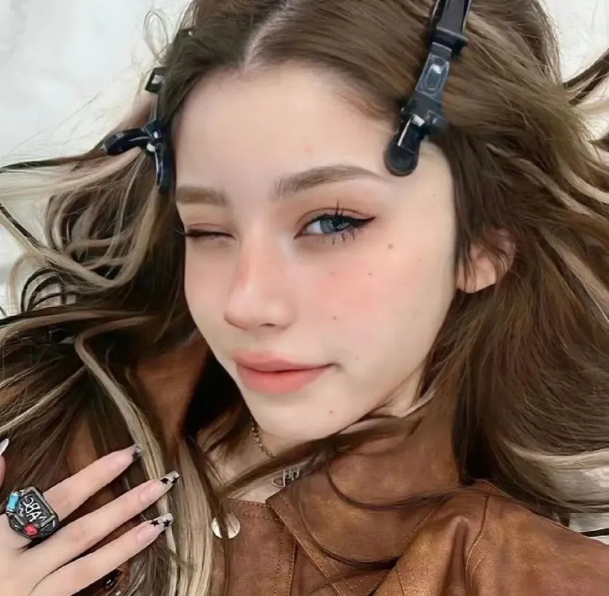玉肌火印 在线观看
